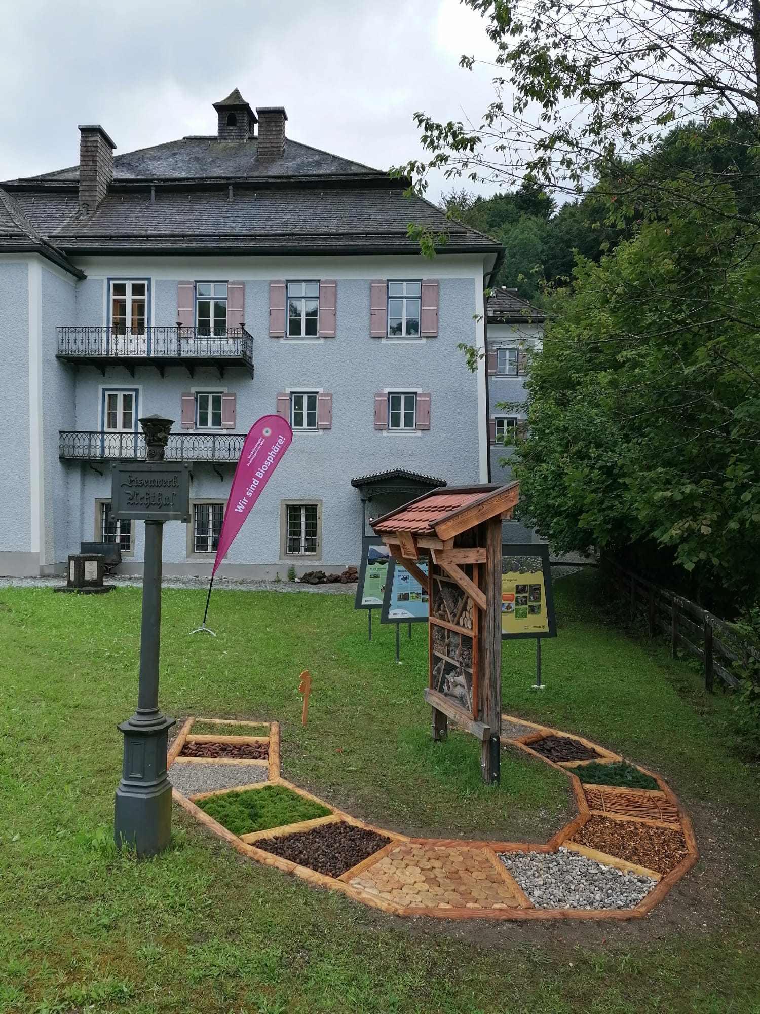 Zur Bildergalerie Bildergalerie